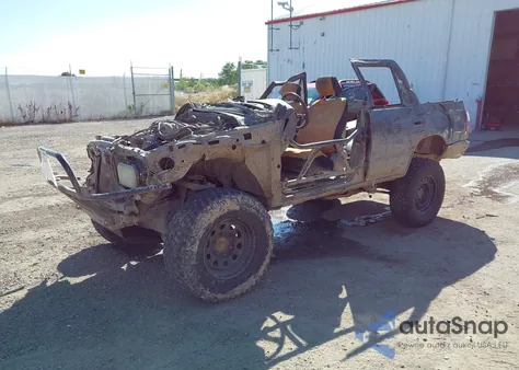 1997 Toyota 4Runner Sr5 V6 Limited z USA, uszkodzony, nr VIN JT3HN87R0V0110288